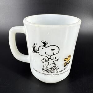 Anchor Hocking Snoopy Milk Glass Fire King Mug At Times Life Is Pure Joy Peanuts